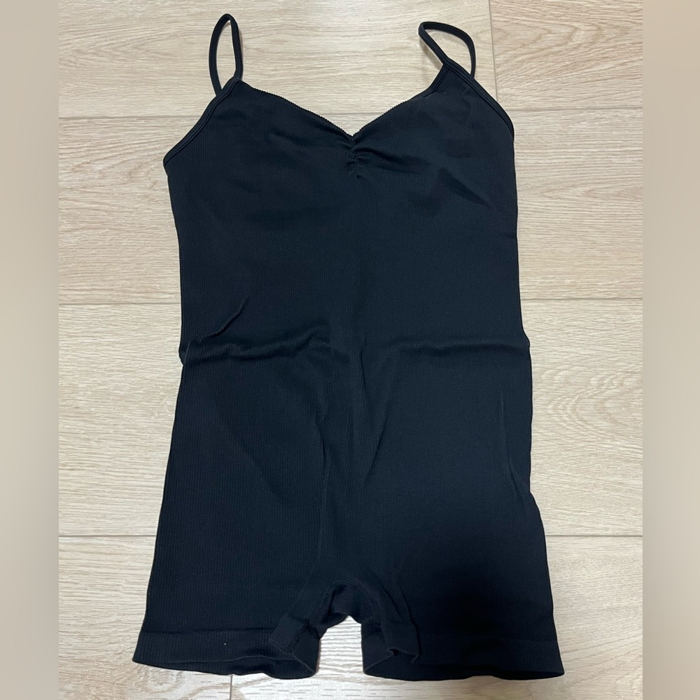 American Eagle Outfitters Women’s Seamless Bodysuit Shorts